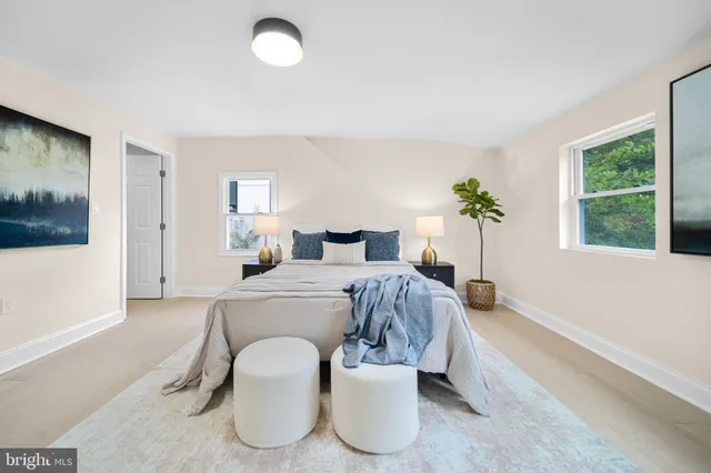 $1,150,000 | 1404 North Powhatan Street, Arlington, VA 22205