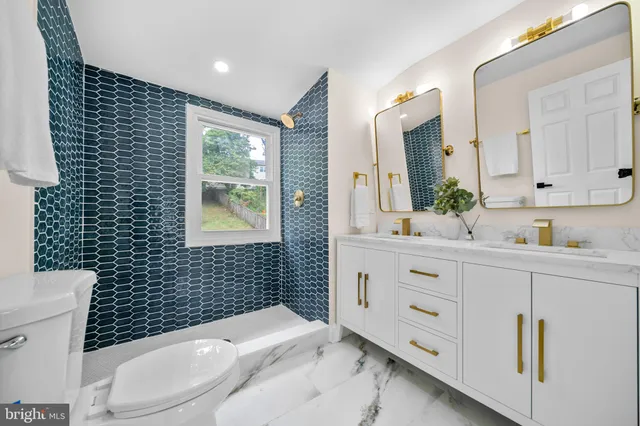 $1,150,000 | 1404 North Powhatan Street, Arlington, VA 22205