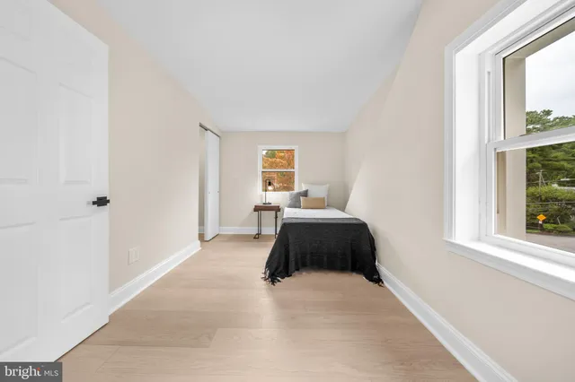 $1,150,000 | 1404 North Powhatan Street, Arlington, VA 22205