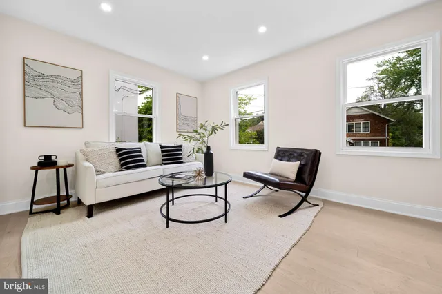 $1,150,000 | 1404 North Powhatan Street, Arlington, VA 22205