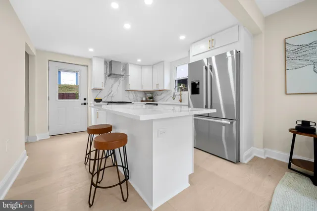 $1,150,000 | 1404 North Powhatan Street, Arlington, VA 22205