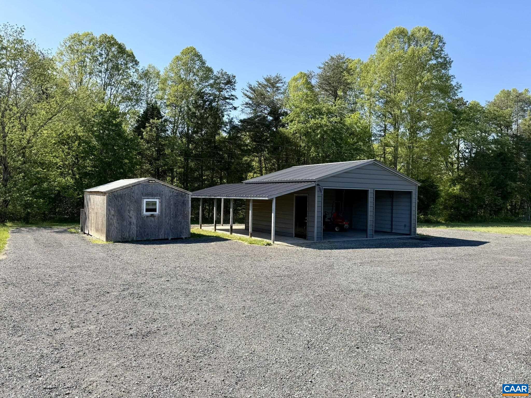 1497 Salem Church Road Palmyra, VA 22963 - Photo 33 of 37 Driveway in Front Of Garage