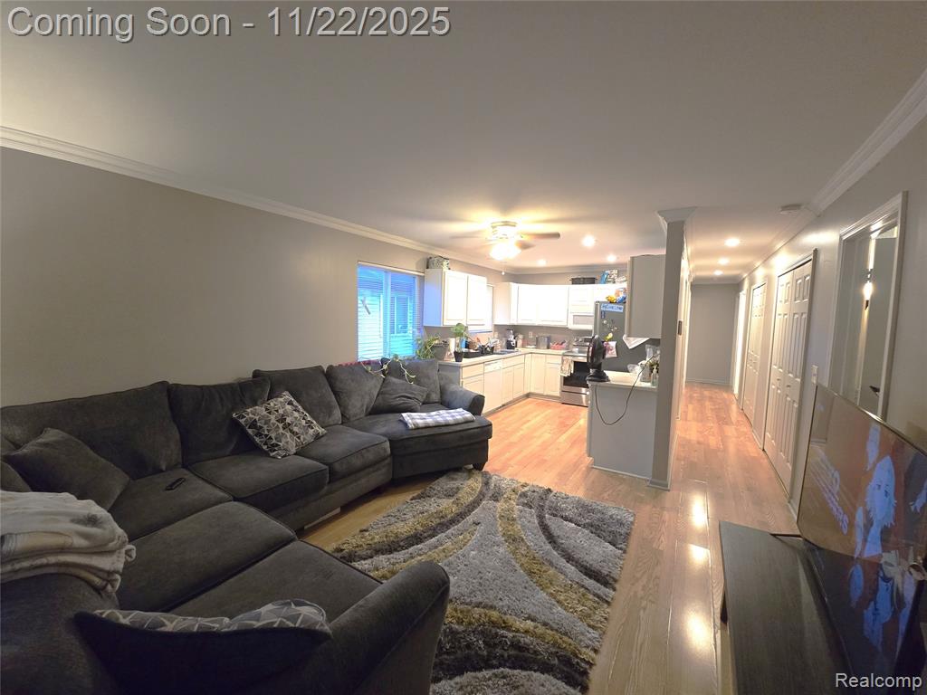 17551 East 10 Mile Road Roseville, MI 48066 - Photo 4 of 23