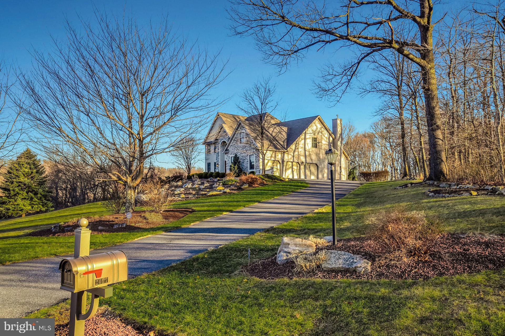 2077 Kally Ridge Road Hellertown, PA 18055 - Photo 2 of 38 Gallery Image 2