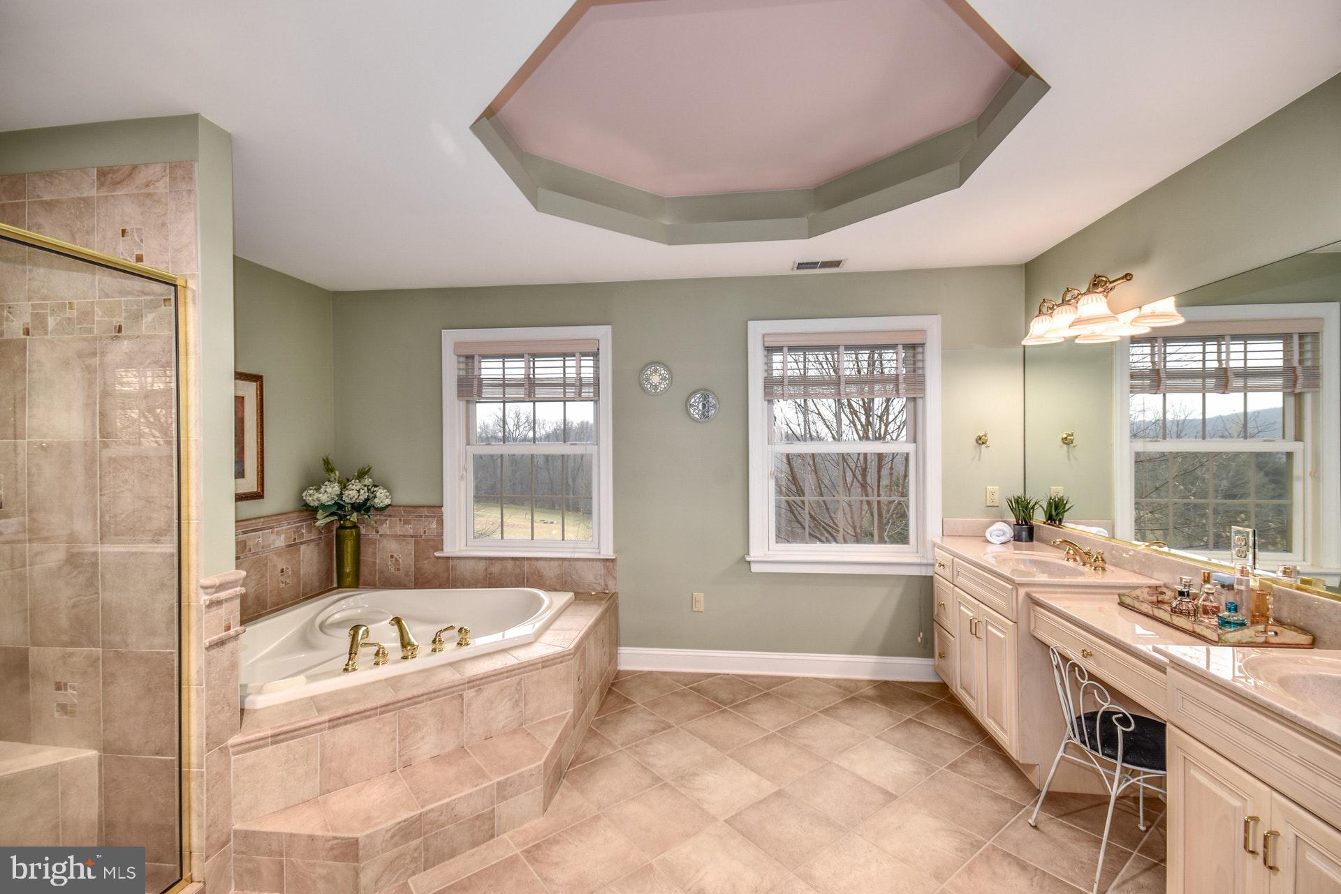 2077 Kally Ridge Road Hellertown, PA 18055 - Photo 24 of 38 Gallery Image 24