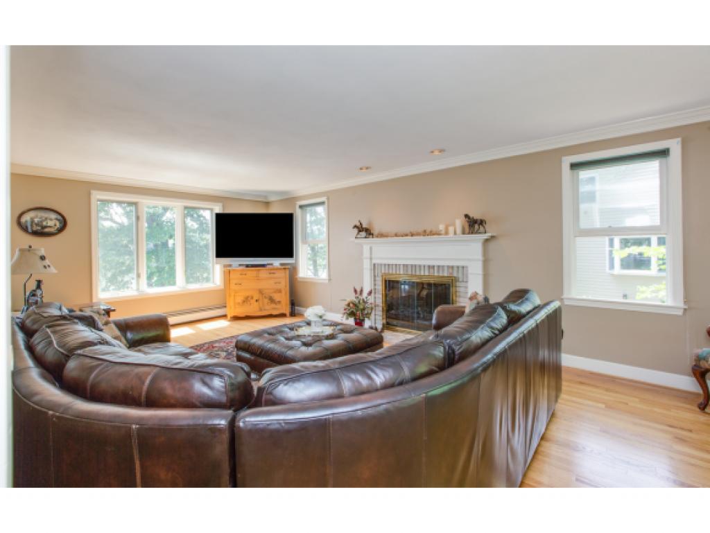 16 North Shore Road Windham, NH 03087 - Photo 14 of 31
