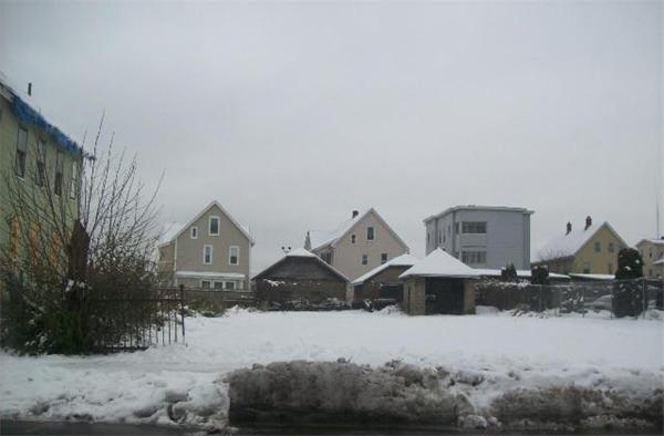 83 Bridge Street West Springfield, MA 01089 - Photo 1 of 2 Gallery Image 1