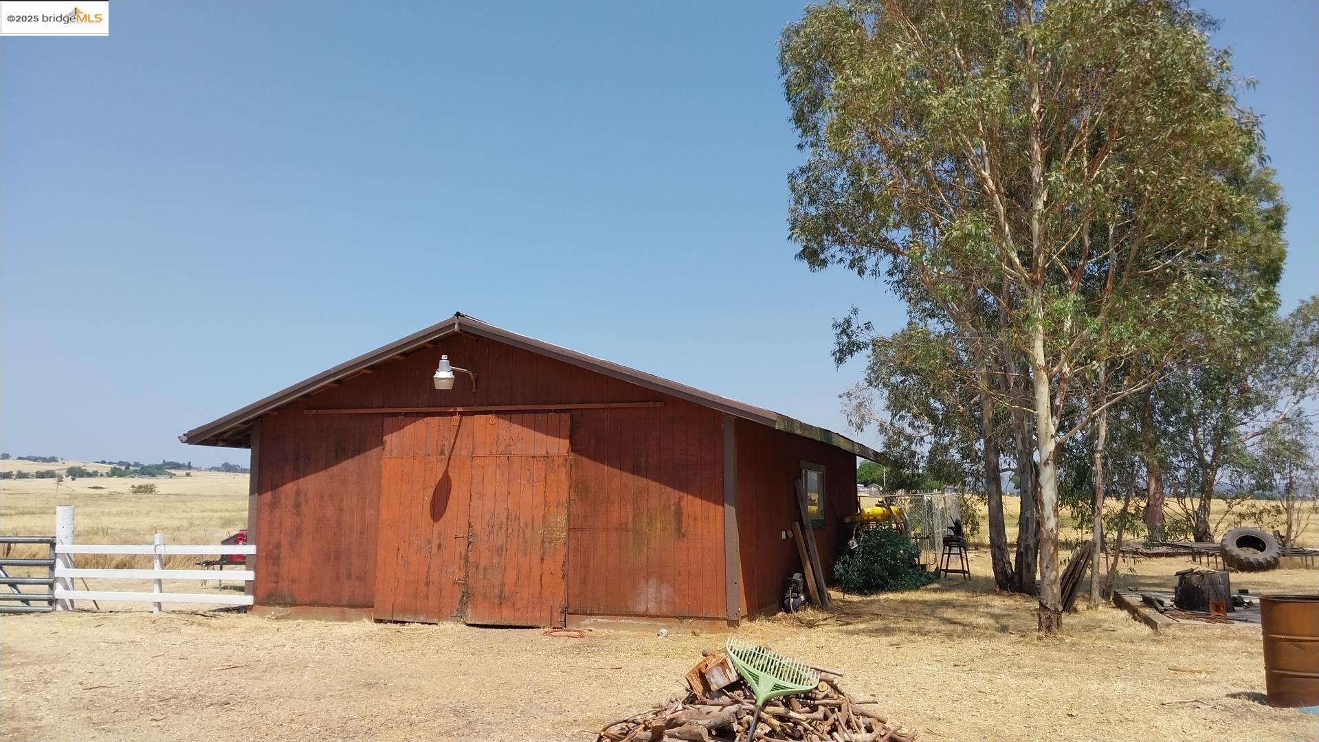 1408 Riosa Road Lincoln, CA 95648 - Photo 3 of 54 Gallery Image 3