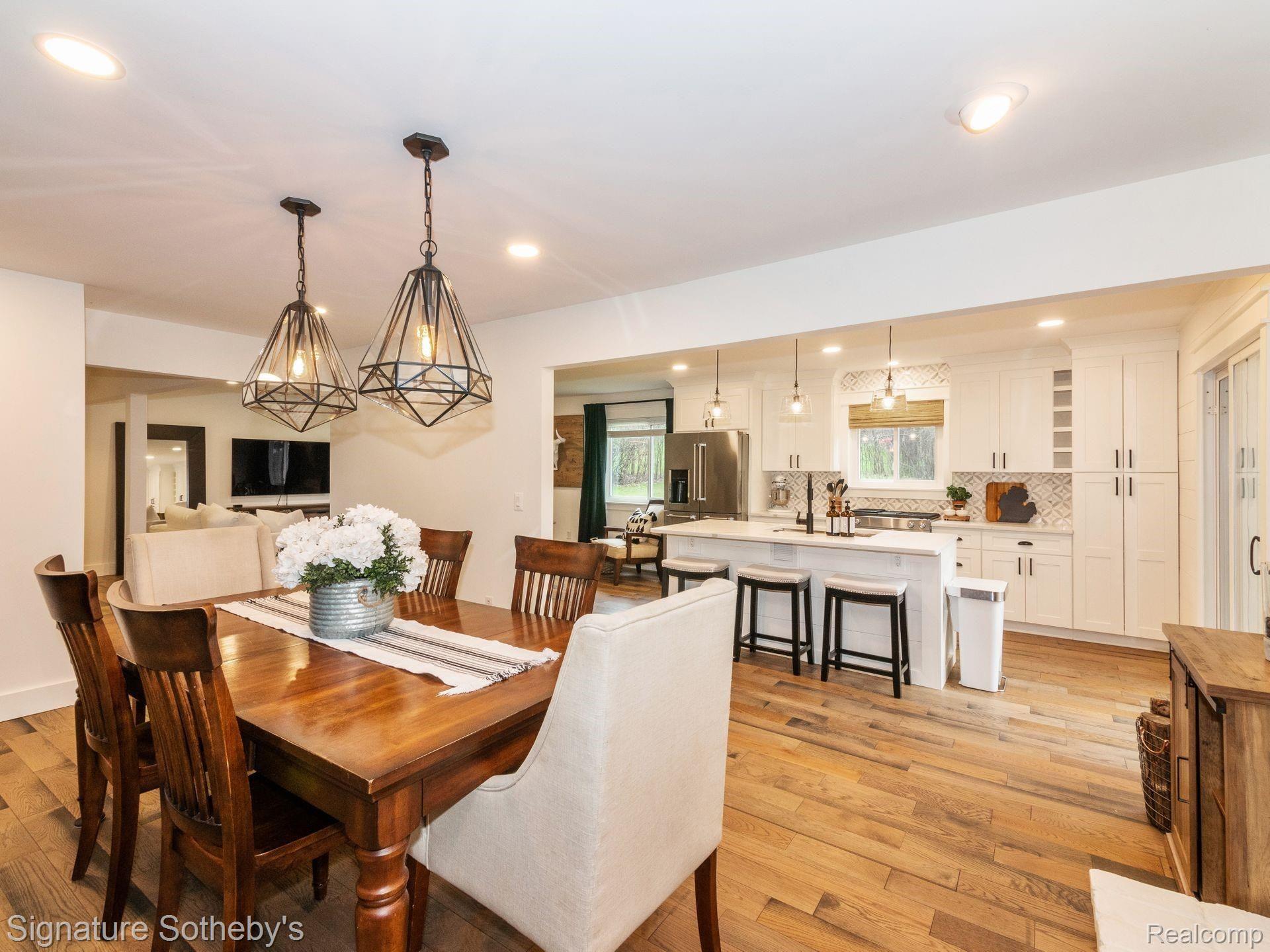 2682 Peterboro Road West Bloomfield, MI 48323 - Photo 11 of 46 11.jpg