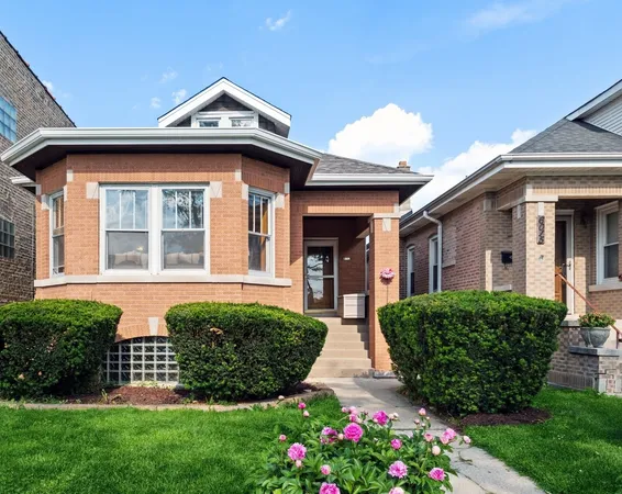 $2,850 | 6017 North Austin Avenue, Chicago, IL 60646