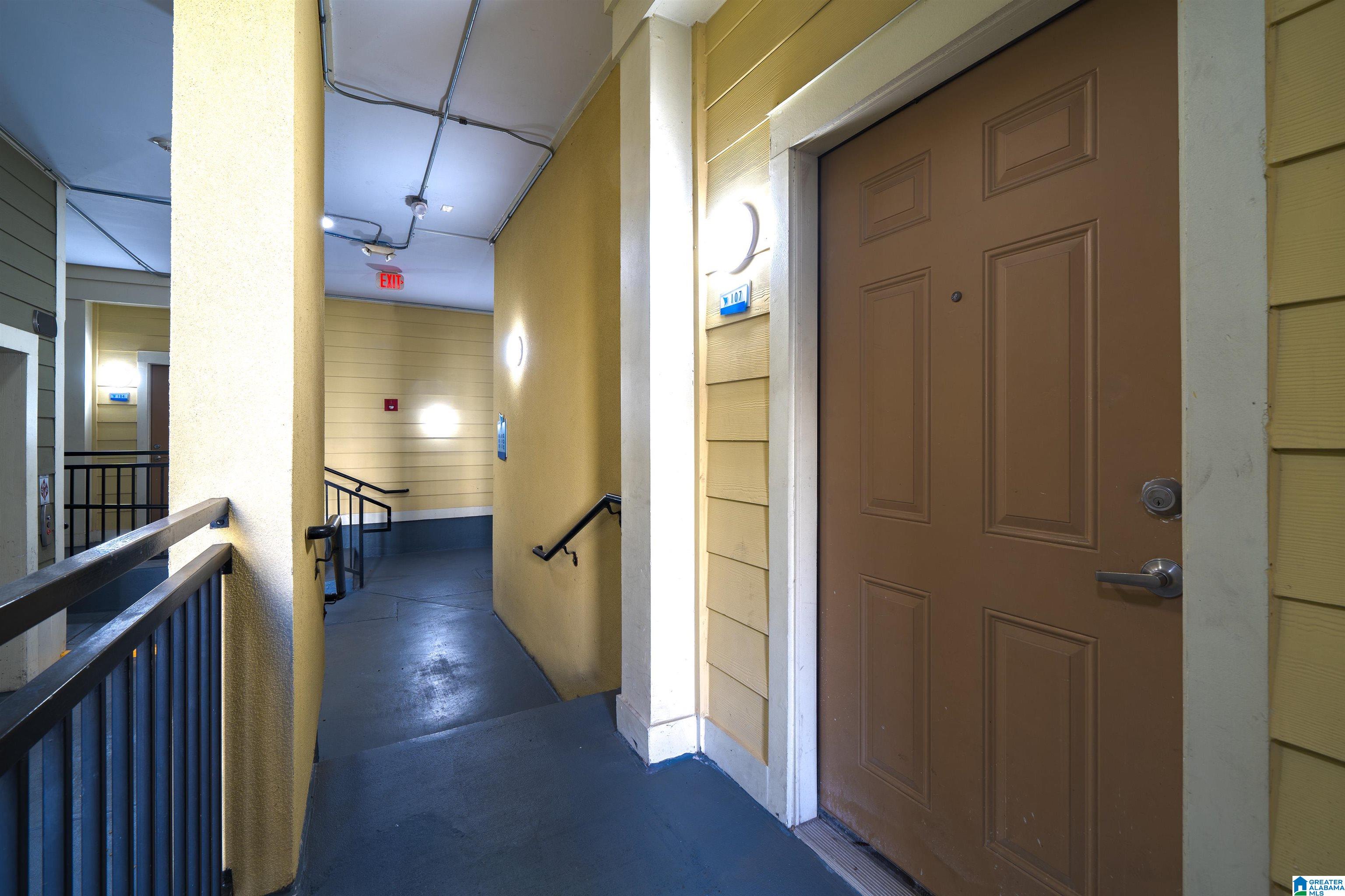 401 20th Street South, Unit 107 Birmingham, AL 35233 - Photo 2 of 36