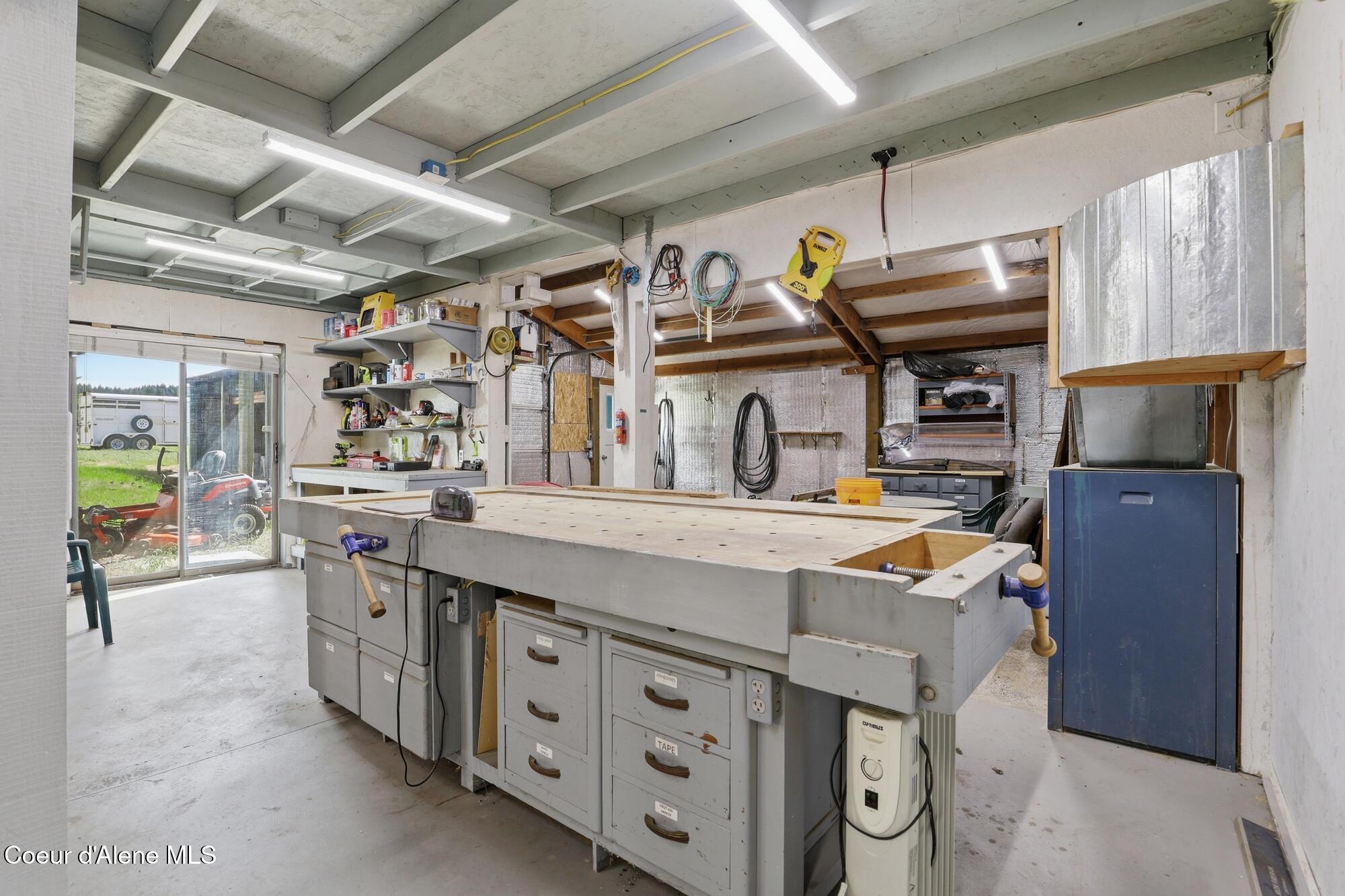 6909 West Ridgeway Road Deer Park, WA 99006 - Photo 58 of 70 outbuilding interior 3
