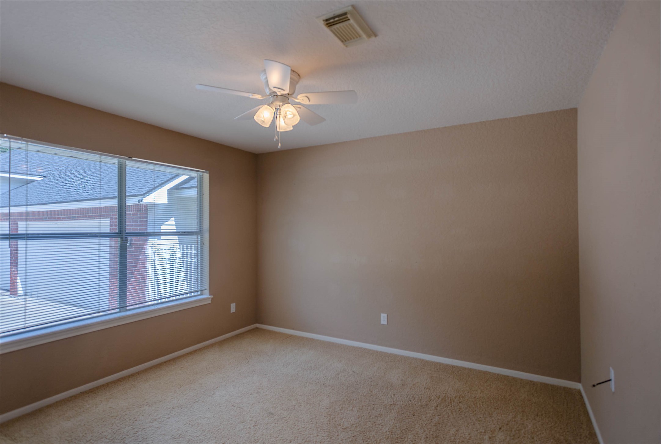 217 Tupelo Lane Conroe, TX 77304 - Photo 16 of 26 Third Bedroom