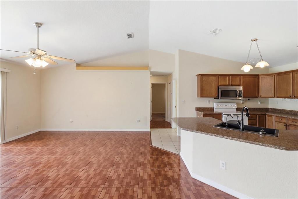 2614 Southwest 165th Street Road Ocala, FL 34473 - Photo 6 of 18