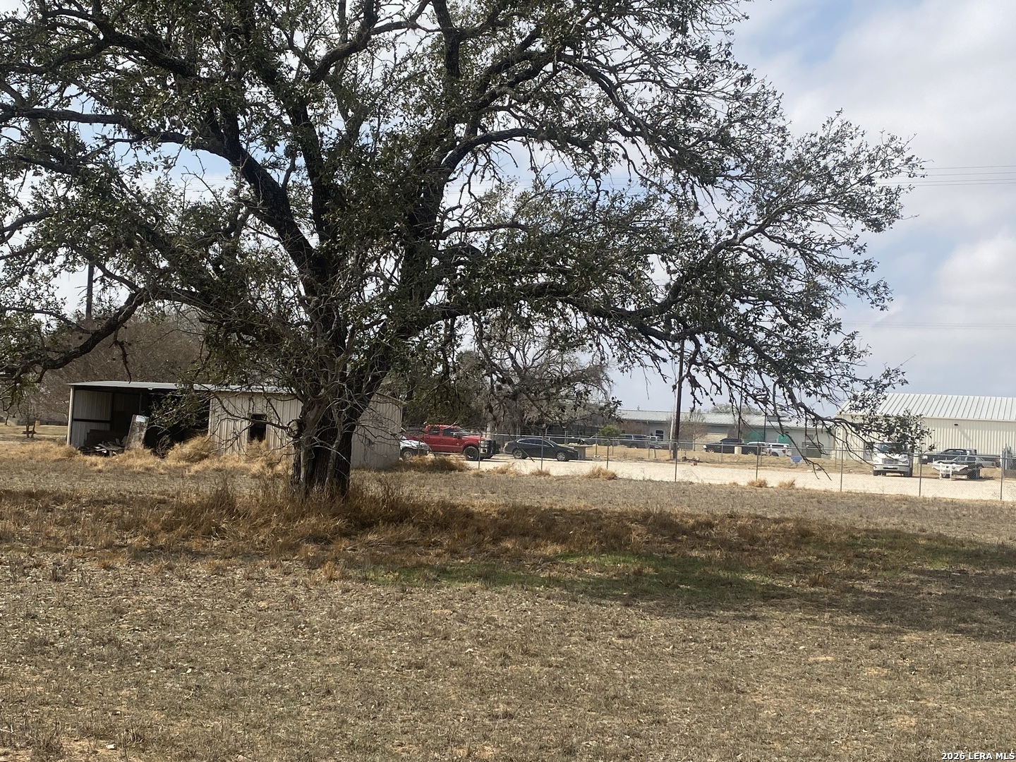 1790 West Goodwin Street Pleasanton, TX 78064 - Photo 6 of 12