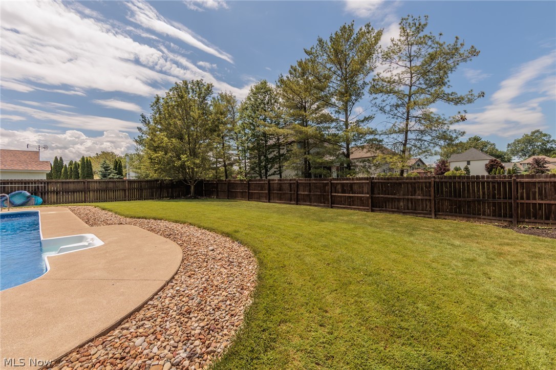 5630 Oak Point Road Lorain, OH 44053 - Photo 40 of 44 View of yard with a patio area