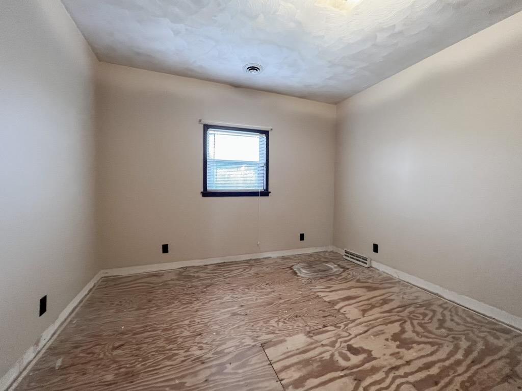 10899 County Farm Road Aurora, IN 47001 - Photo 29 of 35