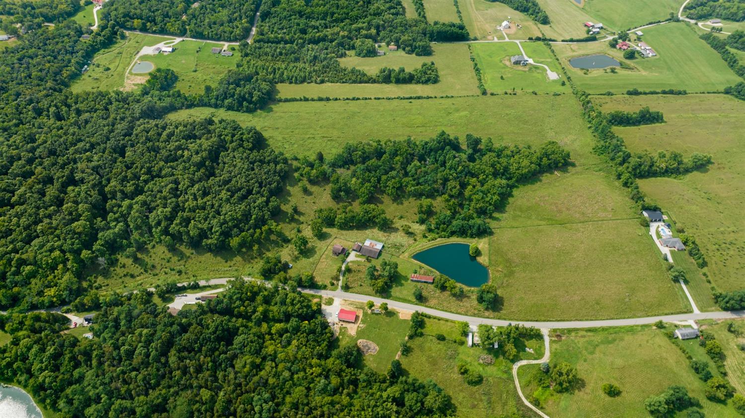 10899 County Farm Road Aurora, IN 47001 - Photo 8 of 35