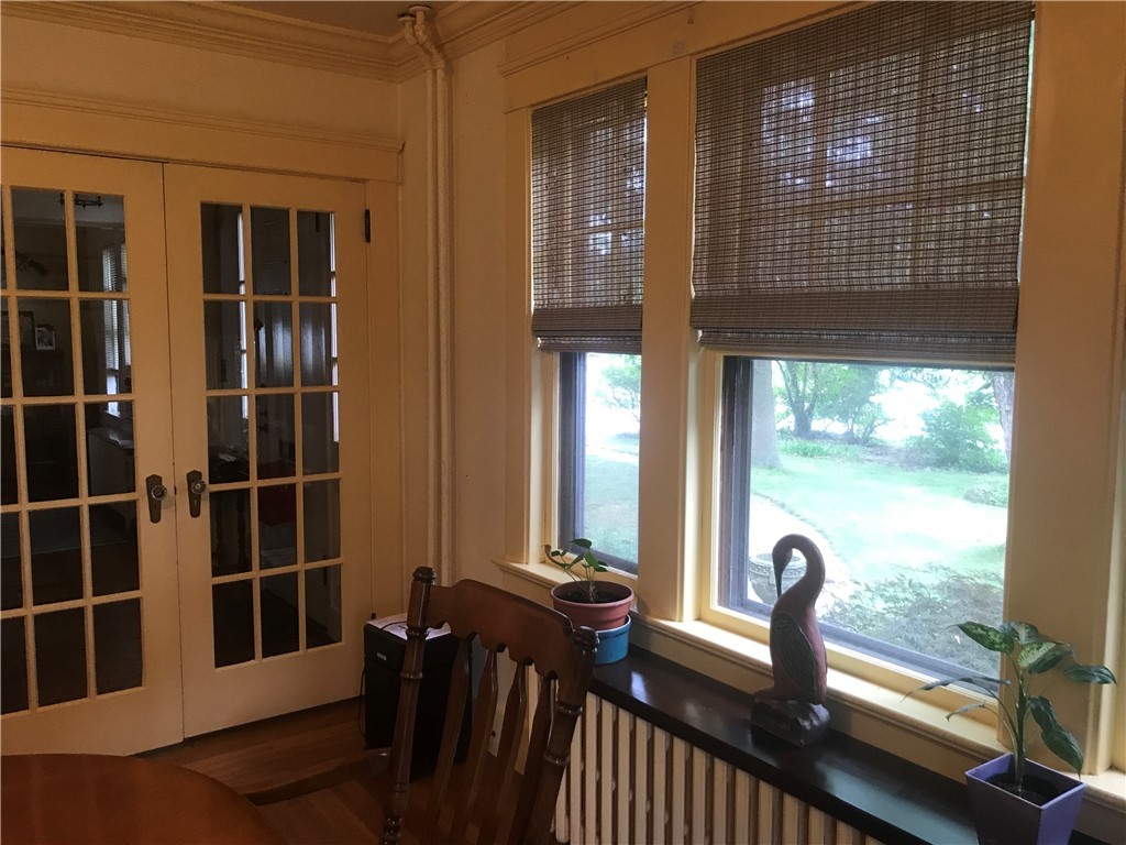 239 West Main Road Middletown, RI 02842 - Photo 17 of 50