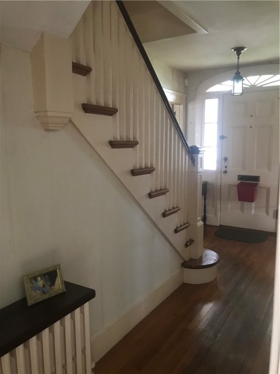 239 West Main Road Middletown, RI 02842 - Photo 7 of 50