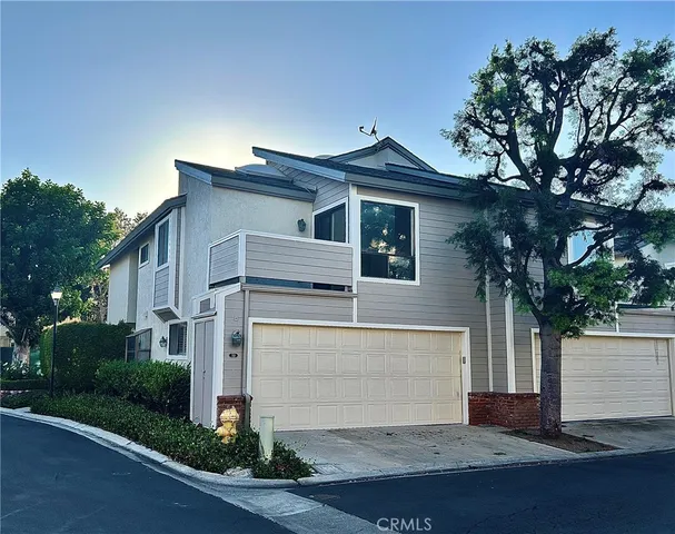 $4,300 | 113 Aspen Lane, Costa Mesa, CA 92627