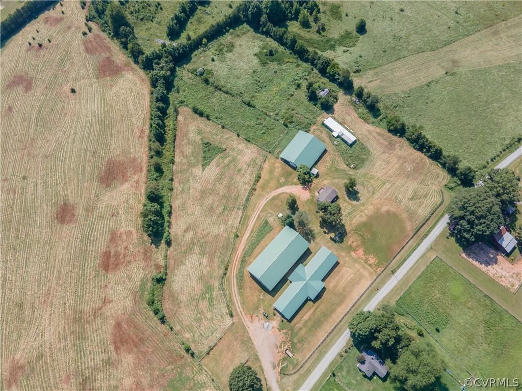 7124 Parrish Road Louisa, VA 23093 - Photo 4 of 41