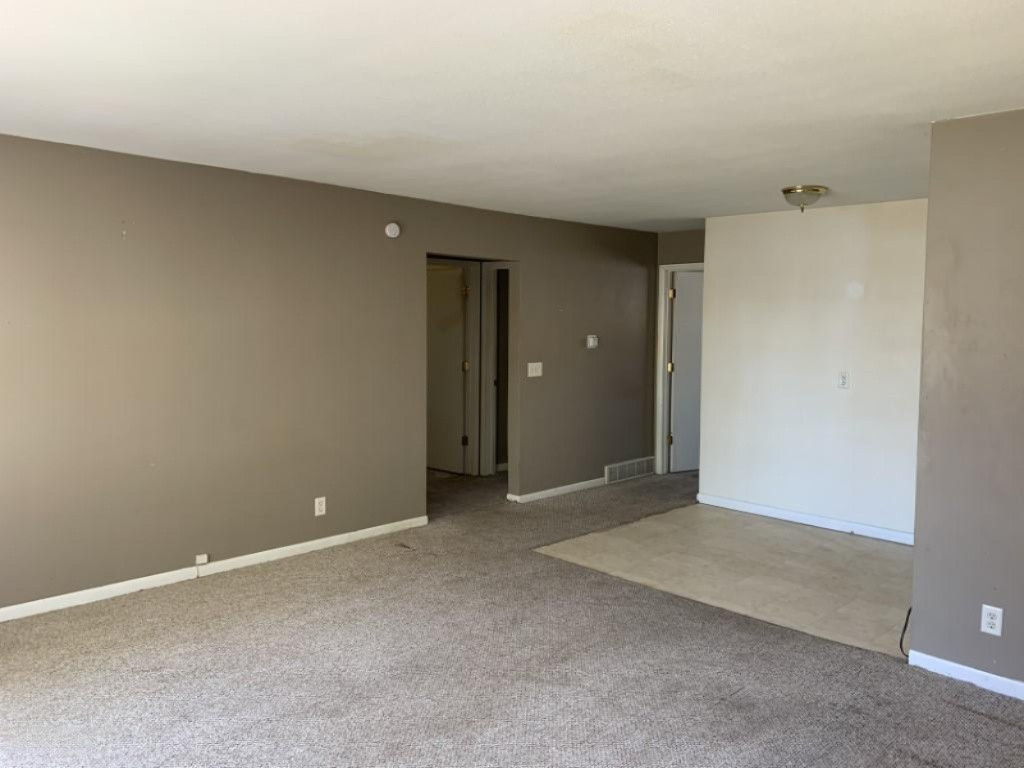 921 Andree Road Muskegon, MI 49445 - Photo 14 of 36 14