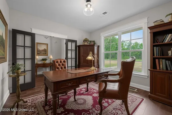 $569,900 | 1755 Tributary Drive, Hernando, MS 38632
