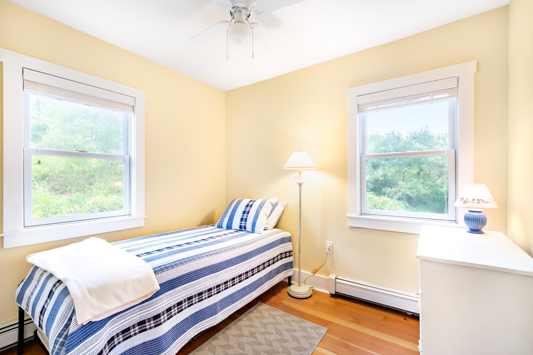 31 Ryder Beach Road Truro, MA 02666 - Photo 26 of 35 31 Ryder Beach Road, Truro MA-34 (Copy)