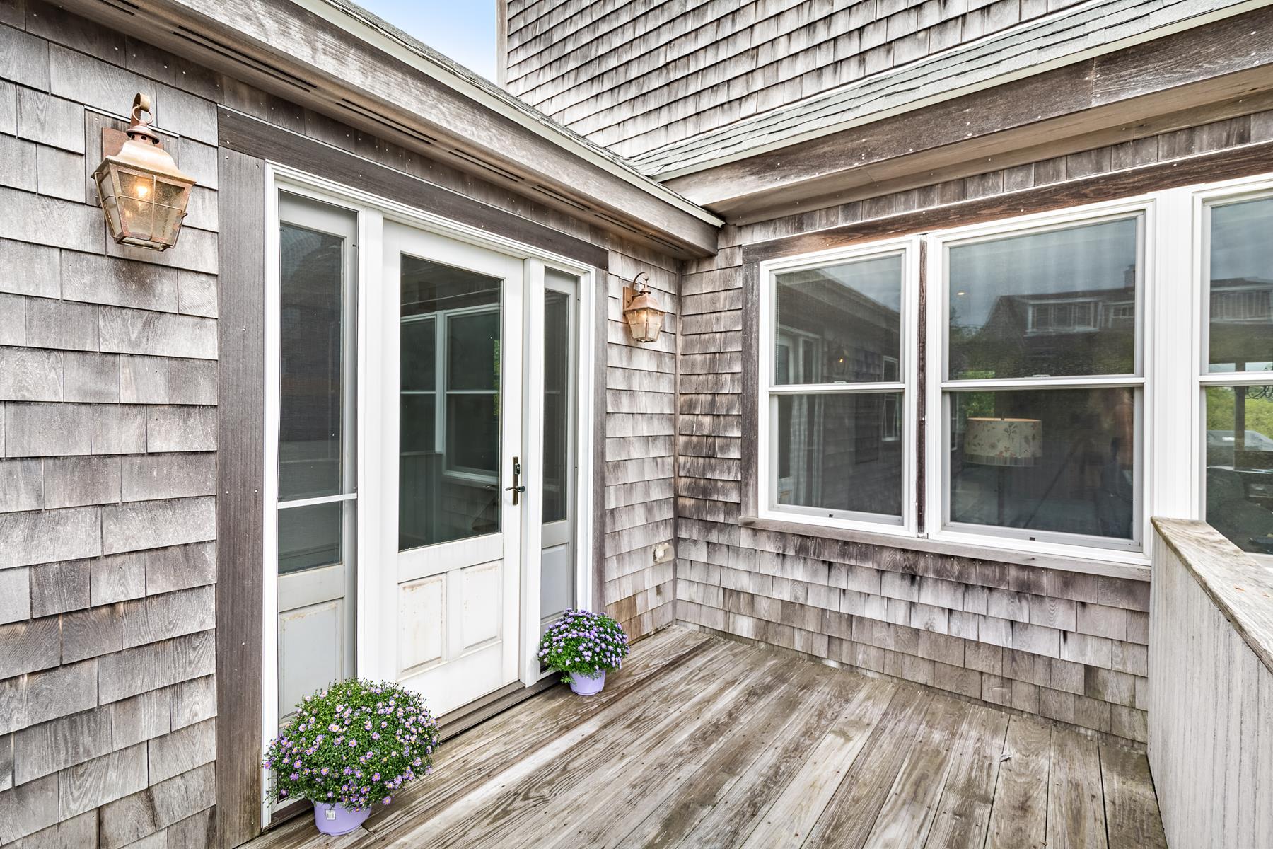 31 Ryder Beach Road Truro, MA 02666 - Photo 5 of 35 31 Ryder Beach Road, Truro MA-6 (Copy)