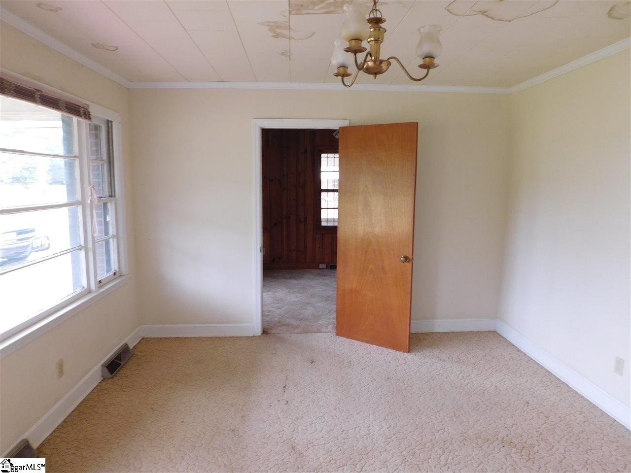 3610 Cokesbury Road Hodges, SC 29653 - Photo 2 of 17