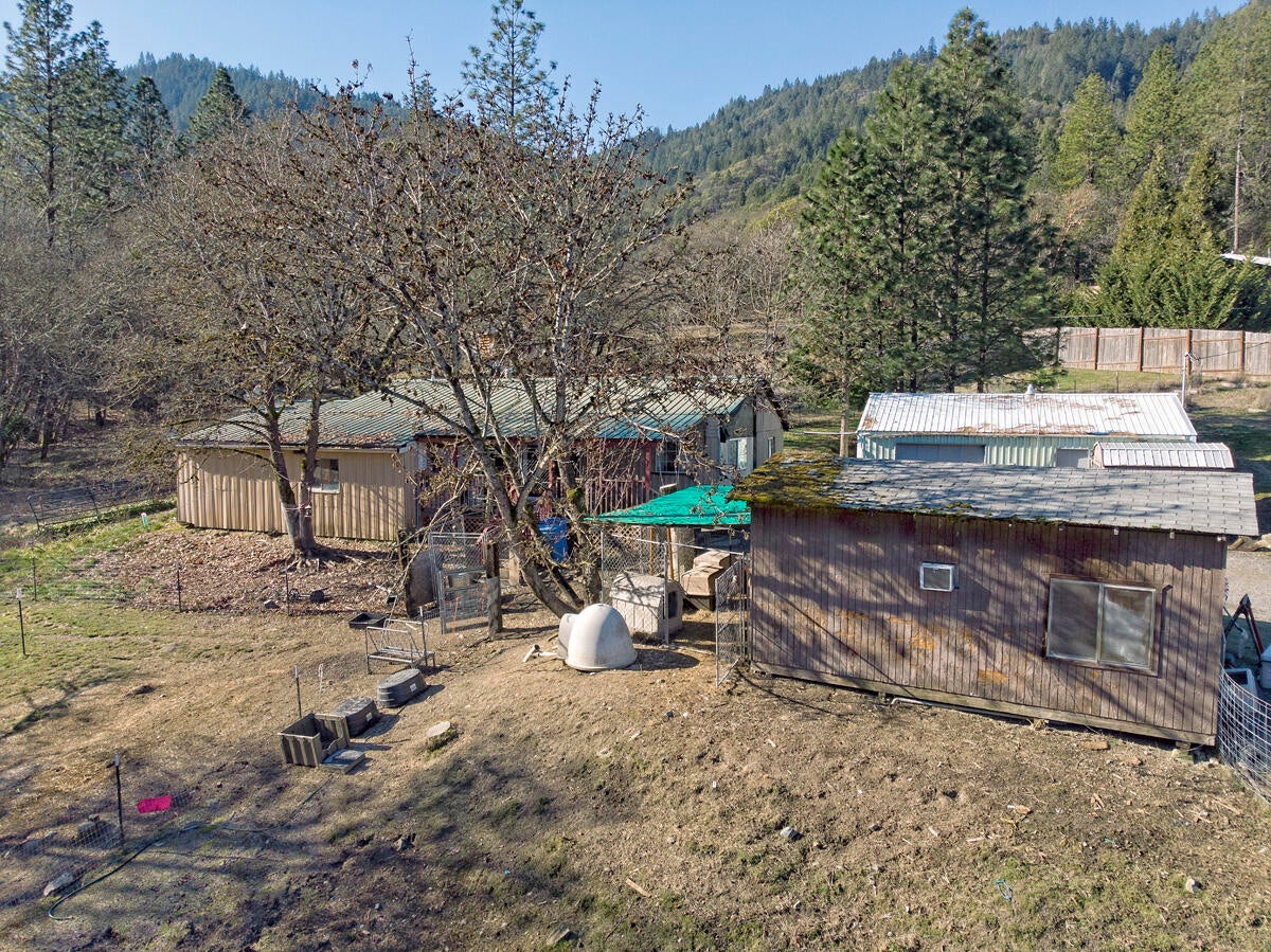 900 Schieffelin Gulch Road Gold Hill, OR 97525 - Photo 25 of 33 24