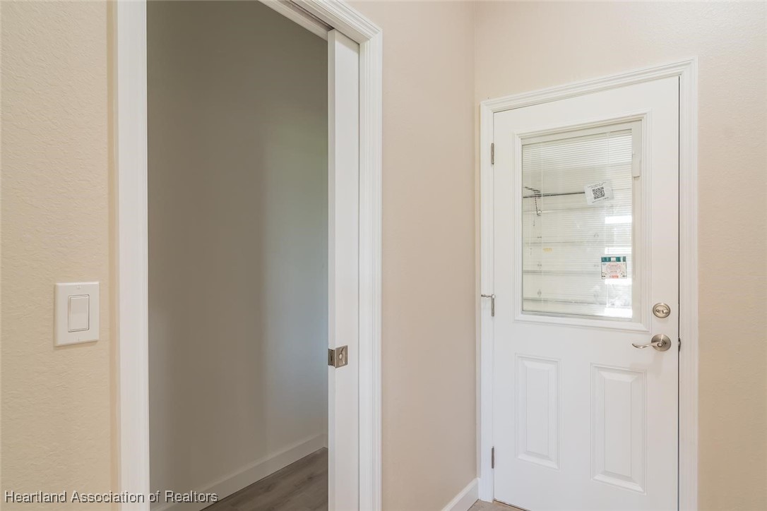 8300 Granada Road Sebring, FL 33876 - Photo 28 of 50 LAUNDRY ROOM