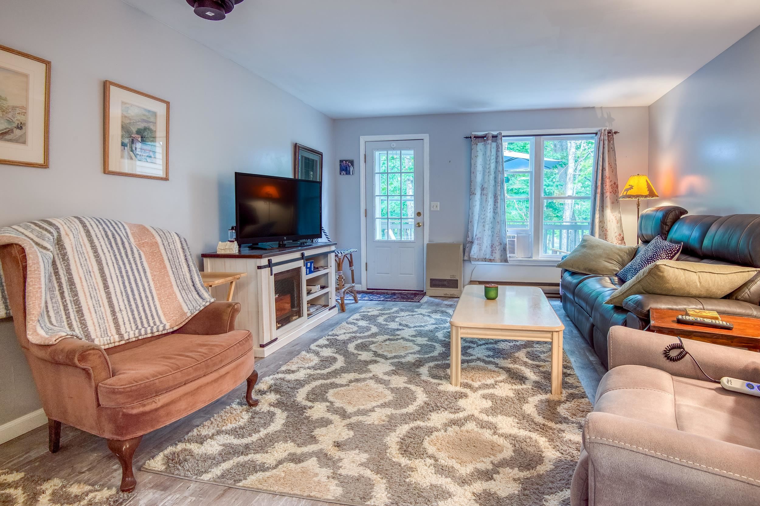78 Saco Pines Way, Unit 9 Center Conway, NH 03813 - Photo 10 of 37