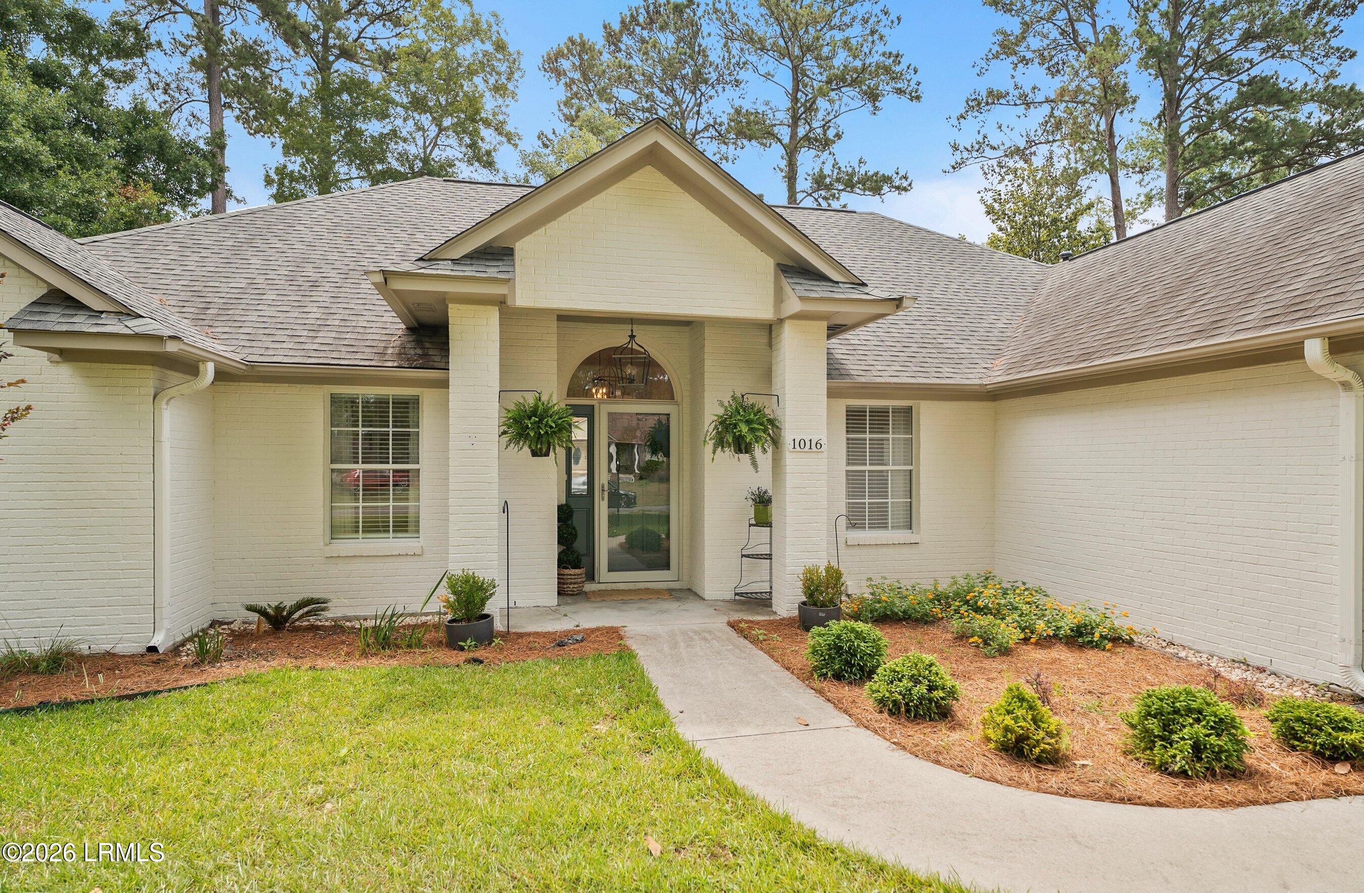 1016 Pine Martin Road Beaufort, SC 29902 - Photo 2 of 47 DSC03789-193.jpg-SMALL