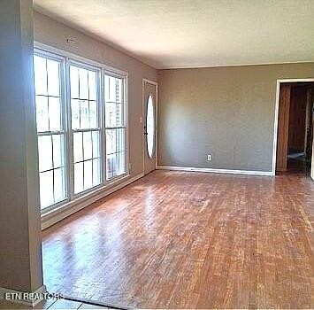 992 Shelly Road Decherd, TN 37324 - Photo 6 of 9