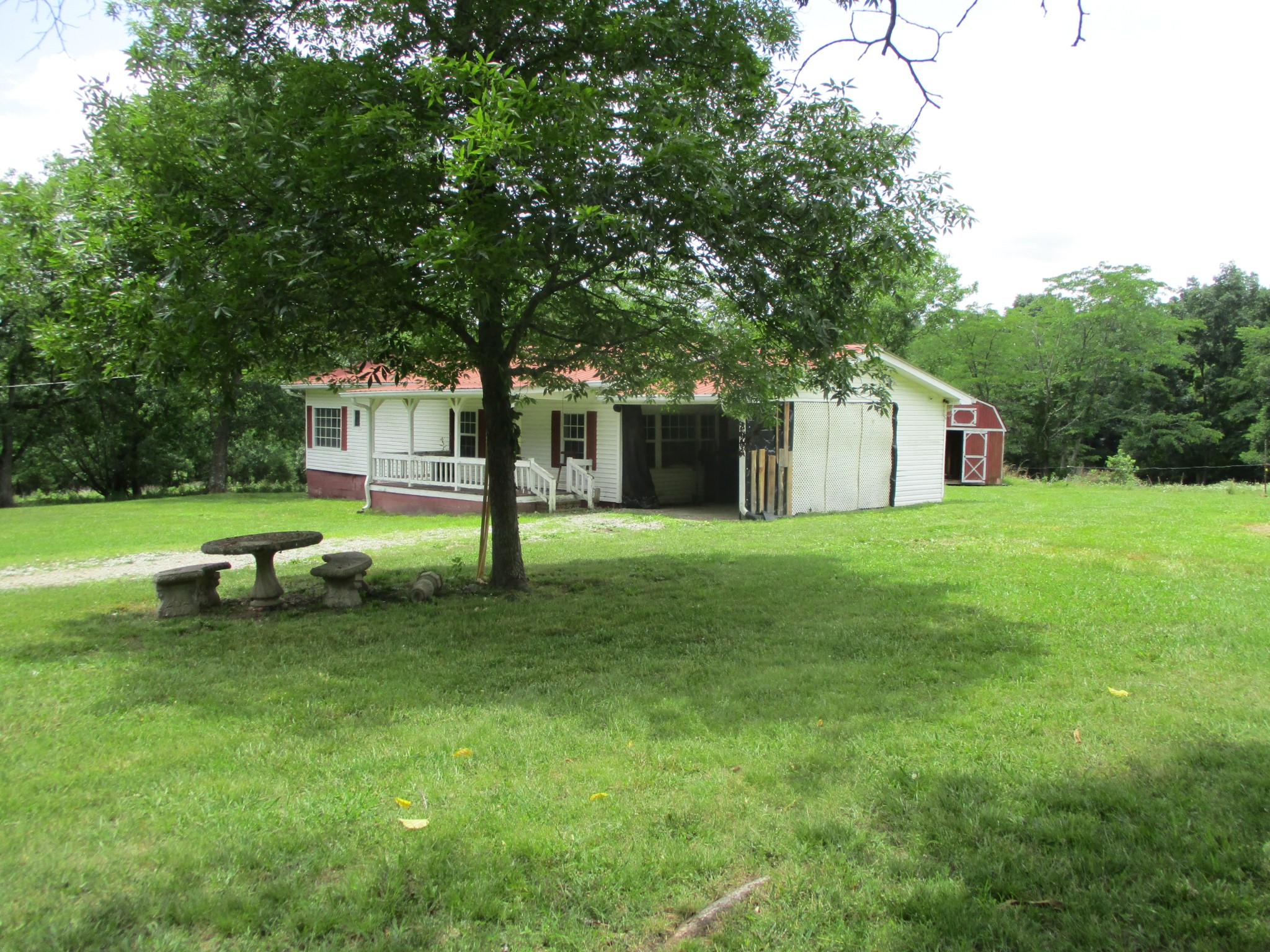 610 East Denny Road Lebanon, TN 37090 - Photo 3 of 32 Gallery Image 3