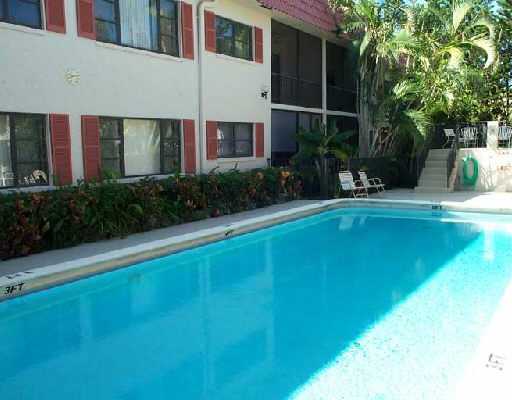 660 Dover Street, Unit A 15 Boca Raton, FL 33487 - Photo 1 of 1 Primary Photo