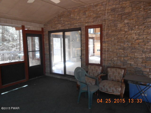 1785 Manchester Drive Bushkill, PA 18324 - Photo 5 of 10