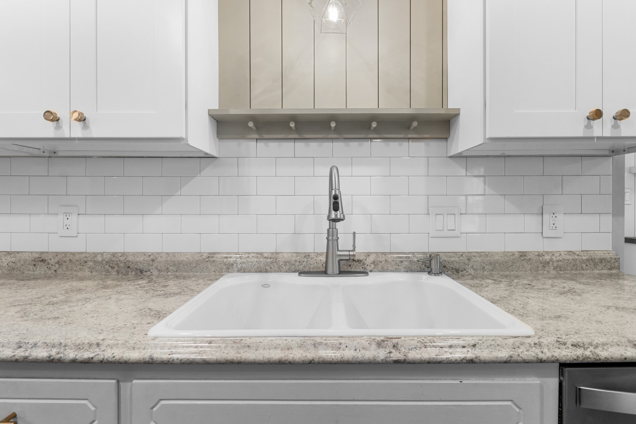521 Sango Road Clarksville, TN 37043 - Photo 13 of 46 a bathroom with a sink and vanity
