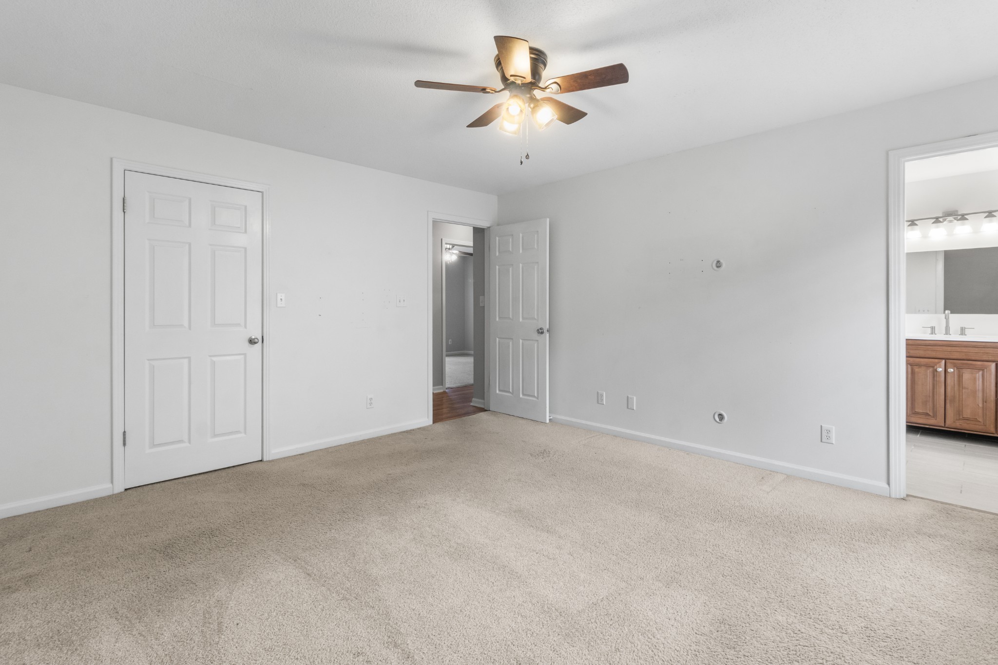 521 Sango Road Clarksville, TN 37043 - Photo 20 of 46 a view of an empty room