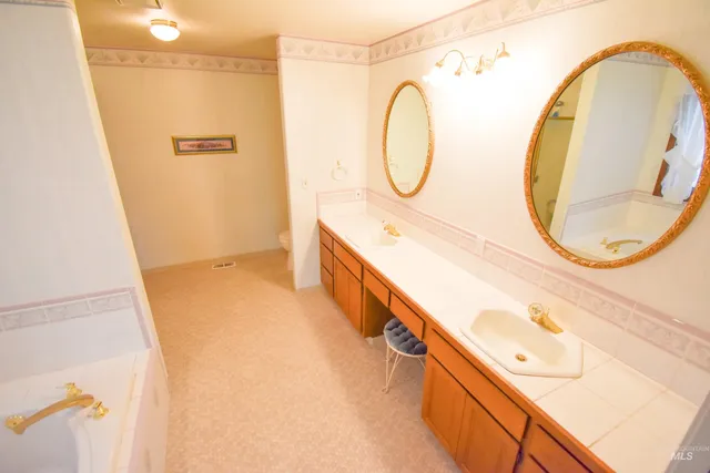 $749,000 | 2530 Valleyview Drive, Clarkston, WA 99403