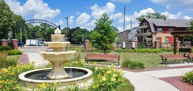 $1,999,999 | 20295 West Washington Street, Grayslake, IL 60030