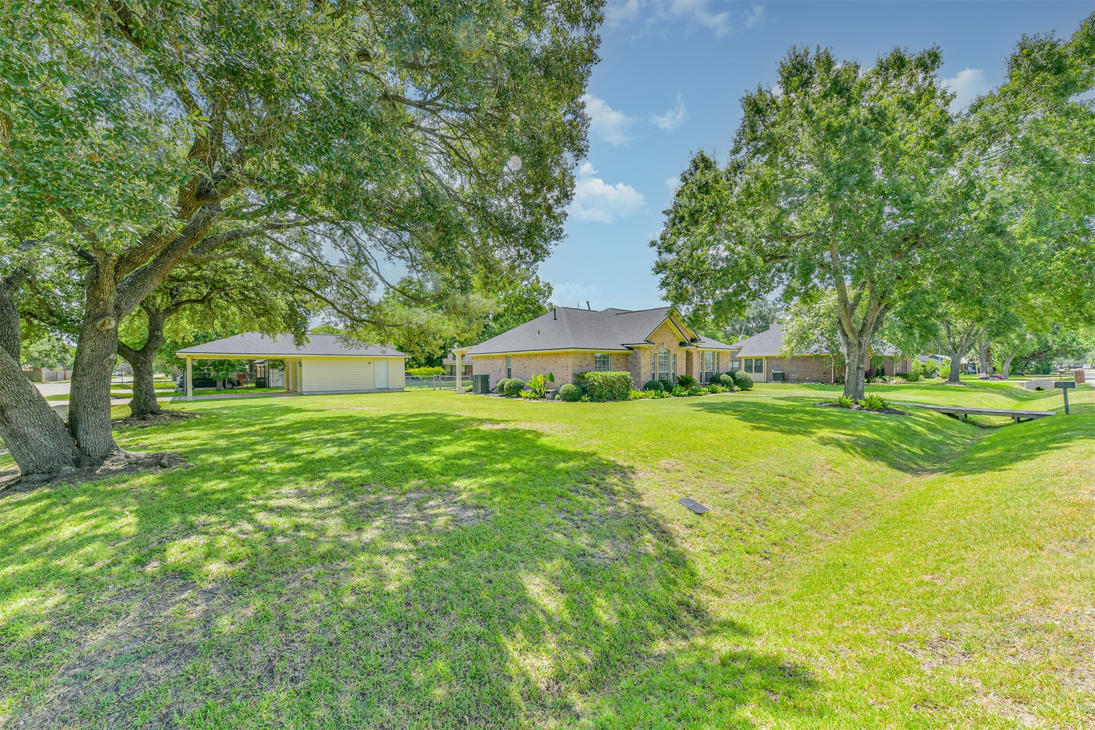 2401 Woody Road Pearland, TX 77581 - Photo 31 of 31