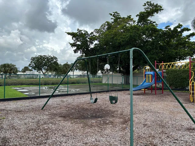 $2,680 | 9121 West Sunrise Boulevard, Unit 9121, Plantation, FL 33322