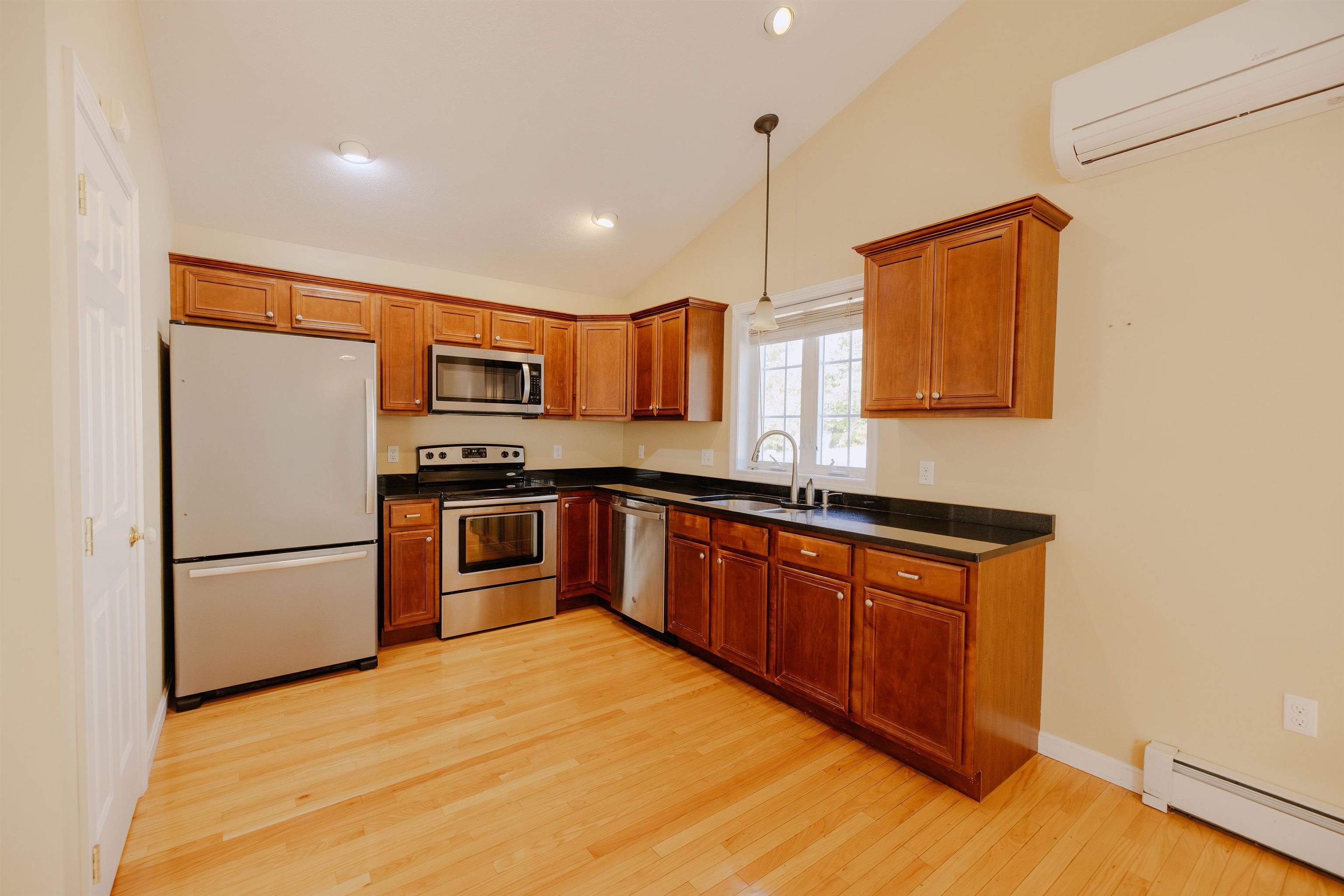 175 River Street Keene, NH 03431 - Photo 11 of 42