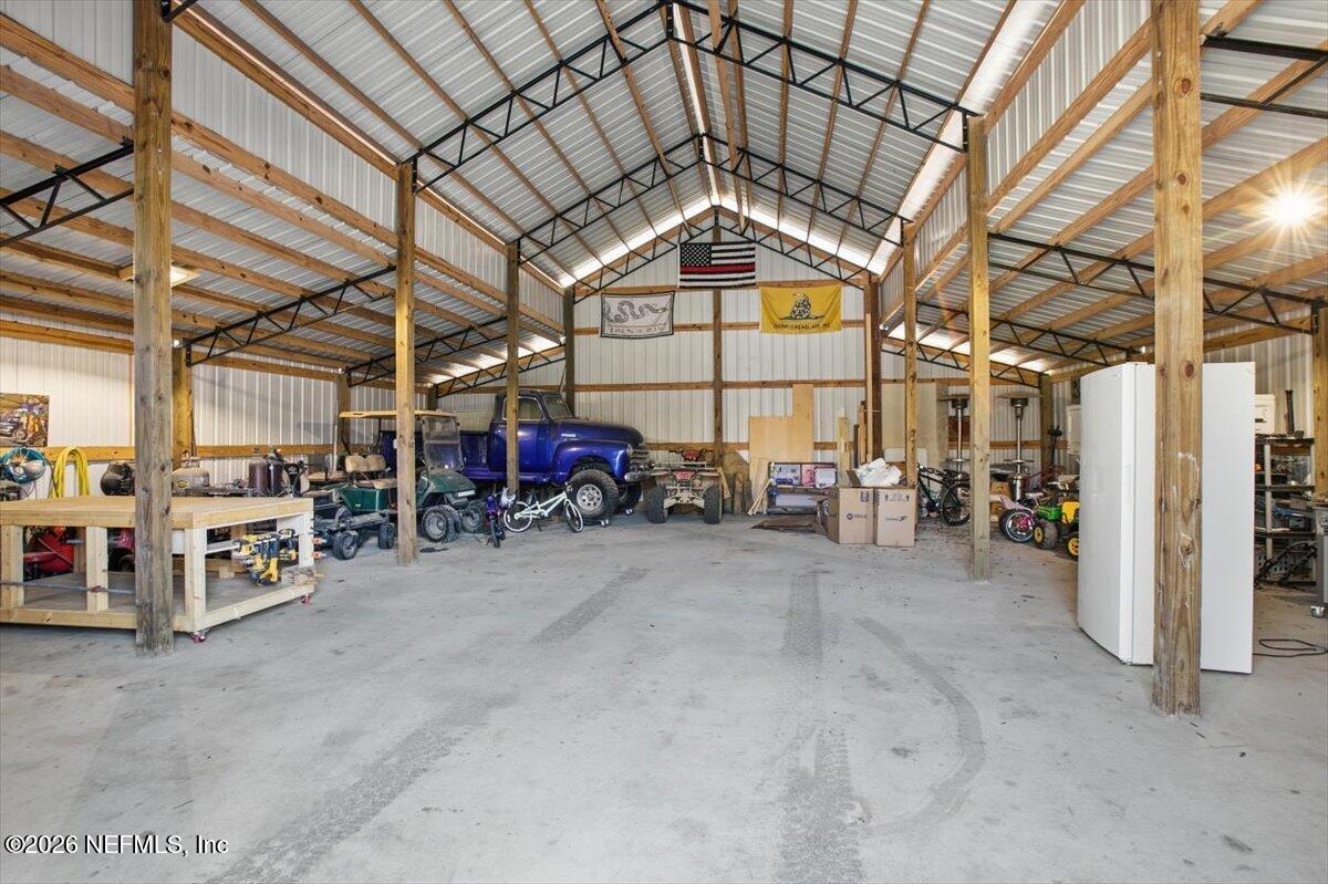 2822 Eagle Point Road Middleburg, FL 32068 - Photo 6 of 29 19-Barn Interior