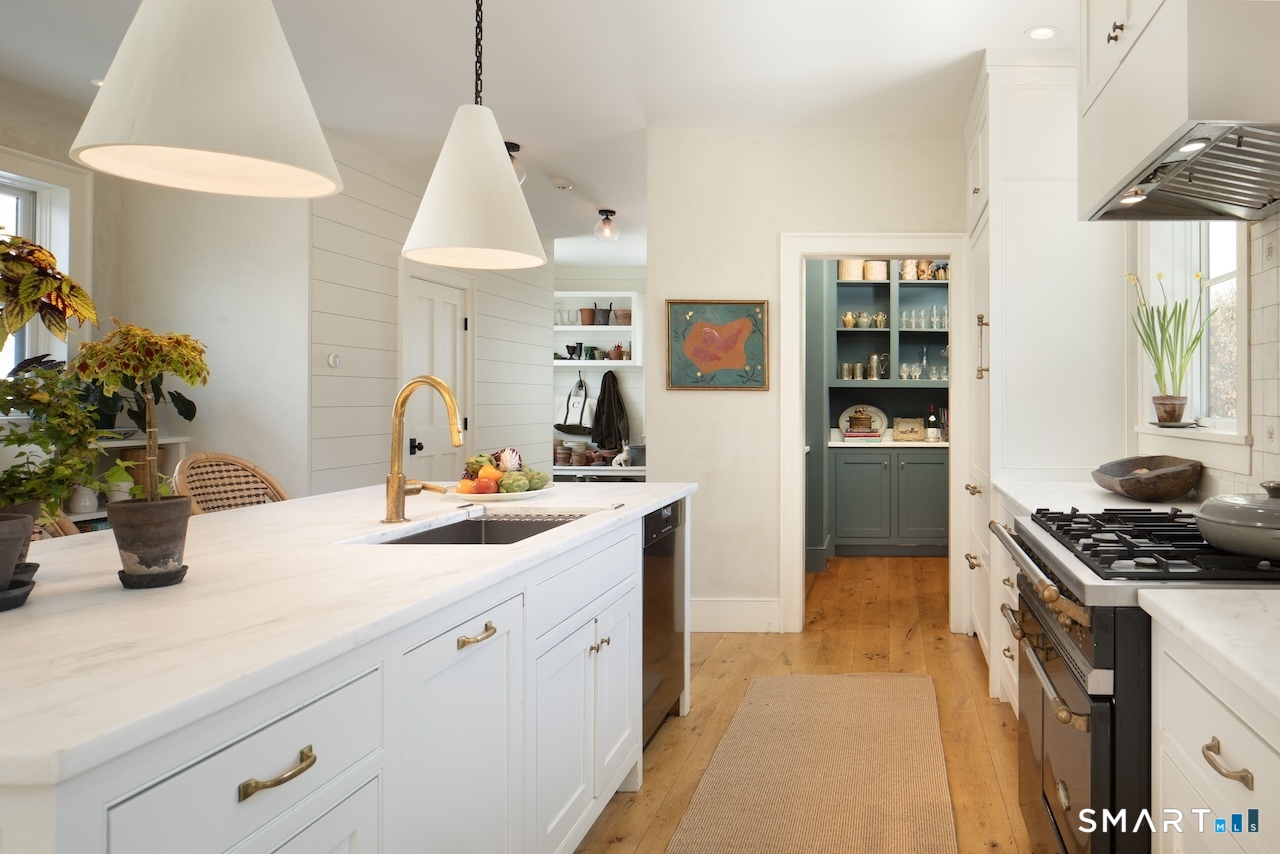 5 Valley Road Salisbury, CT 06039 - Photo 13 of 39