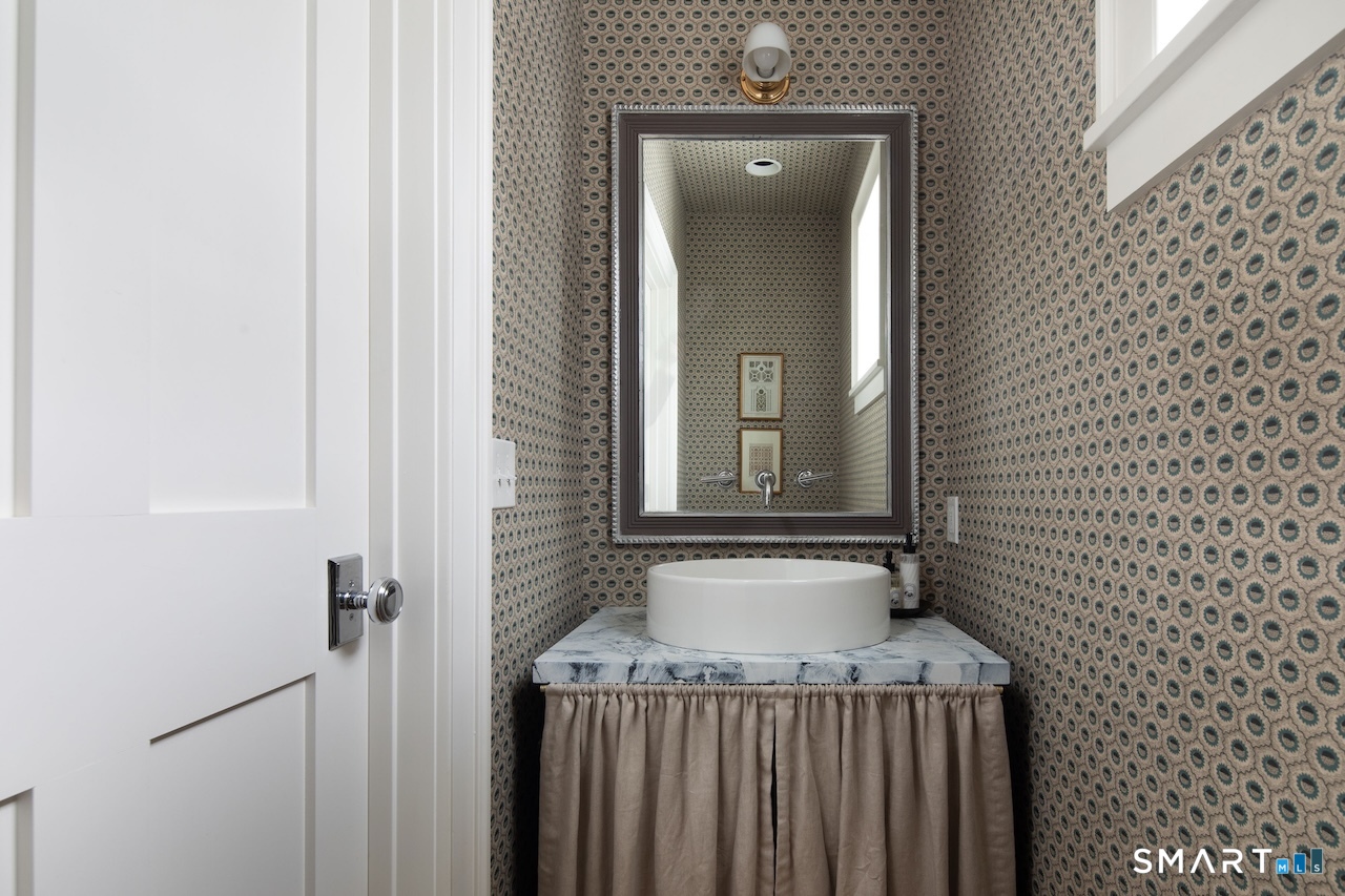 5 Valley Road Salisbury, CT 06039 - Photo 15 of 36