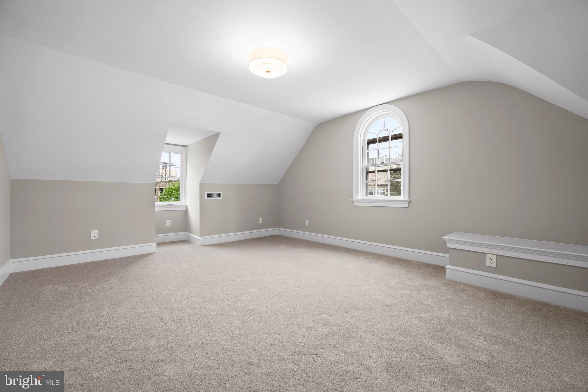 200 Hilldale Road, Unit 1 Villanova, PA 19085 - Photo 46 of 58 an empty room with a window